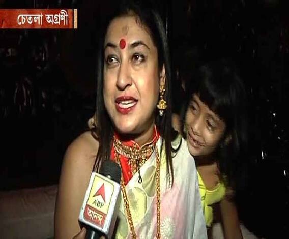 'এখনও পর্যন্ত ববিদার পুজোই এক নম্বরে'- চেতলা অগ্রণীর মণ্ডপে এসে বললেন শতাব্দী রায়