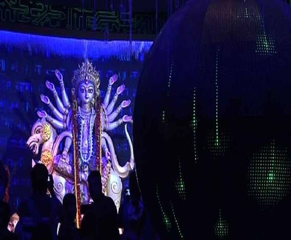 এবিপি আনন্দ 'অনুভবে সেরা পুজো'র শারদ সম্মান জিতে নিল হাজরা পার্ক, বিষয়ভাবনায় ছিল 'পাসওয়ার্ড'