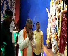 বেলদায় পুজো উদ্বোধনে দিলীপ ঘোষ, দিলেন জল সংরক্ষণের বার্তা