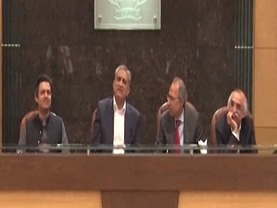 पाकिस्तान में इमरान सरकार के खिलाफ बाजवा की बड़ी साजिश!