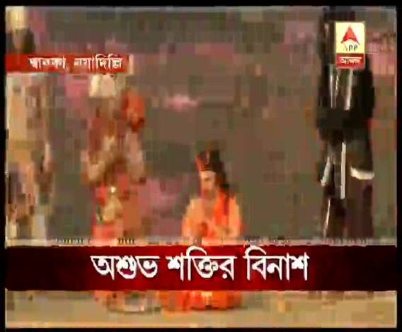  দেশজুড়ে পালিত হল দশেরা, দ্বারকায় উপস্থিত রইলেন মোদি, লালকেল্লায় মনমোহন