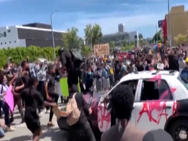 US burning after George Floyd's death | Master Stroke